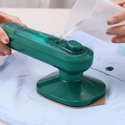 Bärbar hem liten mini ångstrykjärn green 8*10*17cm