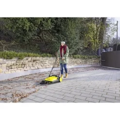 KARCHER Mekanisk sopmaskin S 4 - Gul och svart
