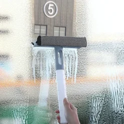 Städskrapa med Inbyggd Sprayflaska - Grå Blå